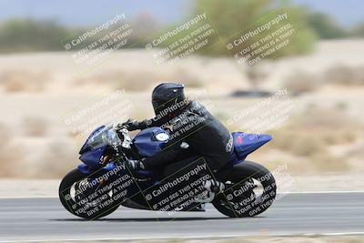 media/May-05-2025-Moto Forza (Mon) [[3c1838c5e5]]/2-B Group/Session 3 (Panning Test Turn 14 Inside)/